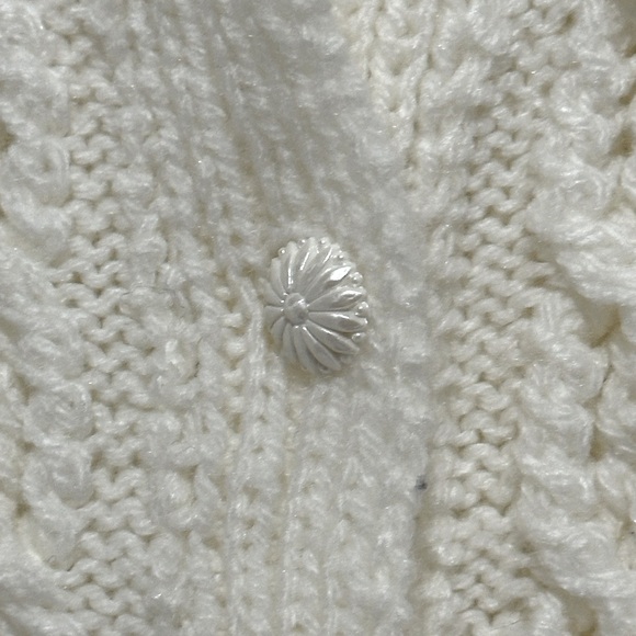 White Knit Cardigan | M - Picture 3 of 3